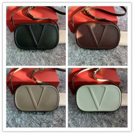 Picture of Valentino Lady Handbags _SKUfw121125378fw